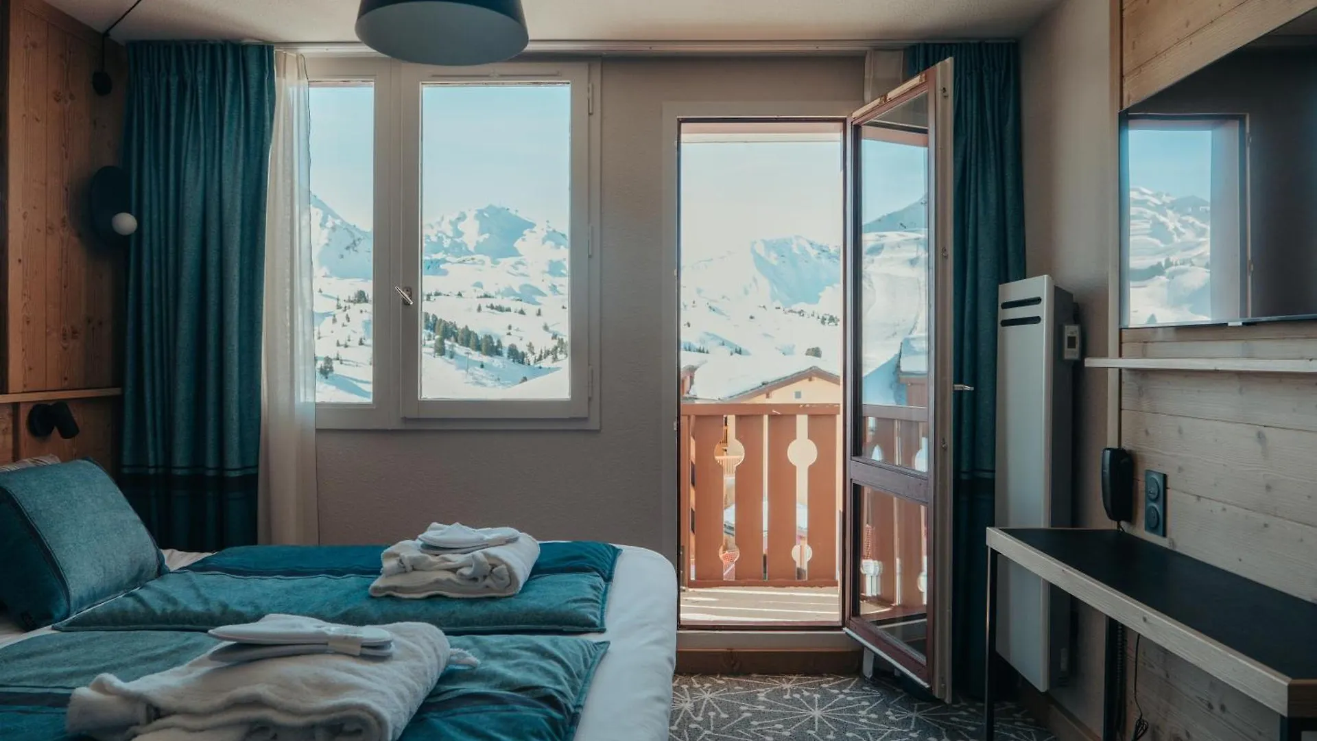 Hotel L'Eden Des Cimes - Vacances Bleues - Belle Plagne 2100 La Plagne