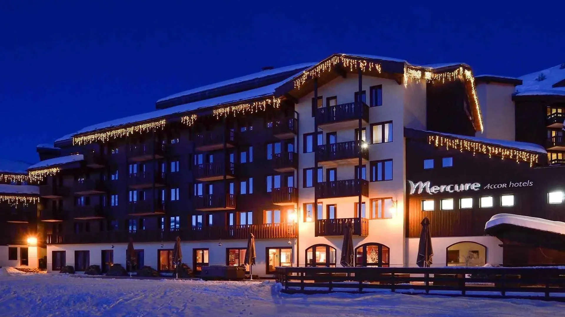 Hotel L'Eden Des Cimes - Vacances Bleues - Belle Plagne 2100 La Plagne