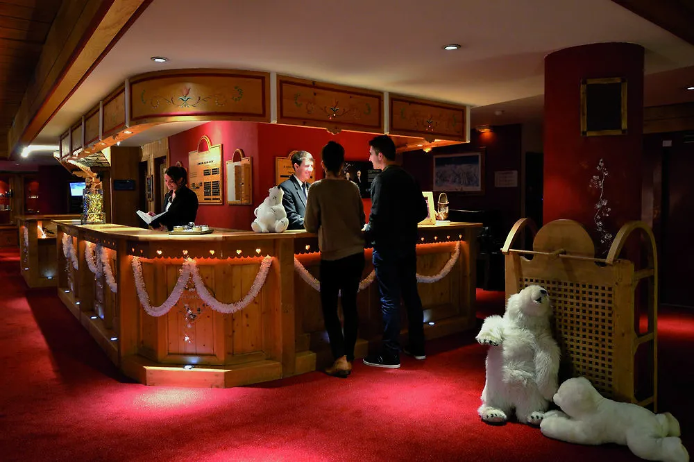 Hotel L'Eden Des Cimes - Vacances Bleues - Belle Plagne 2100 La Plagne 3*,  Franciaország